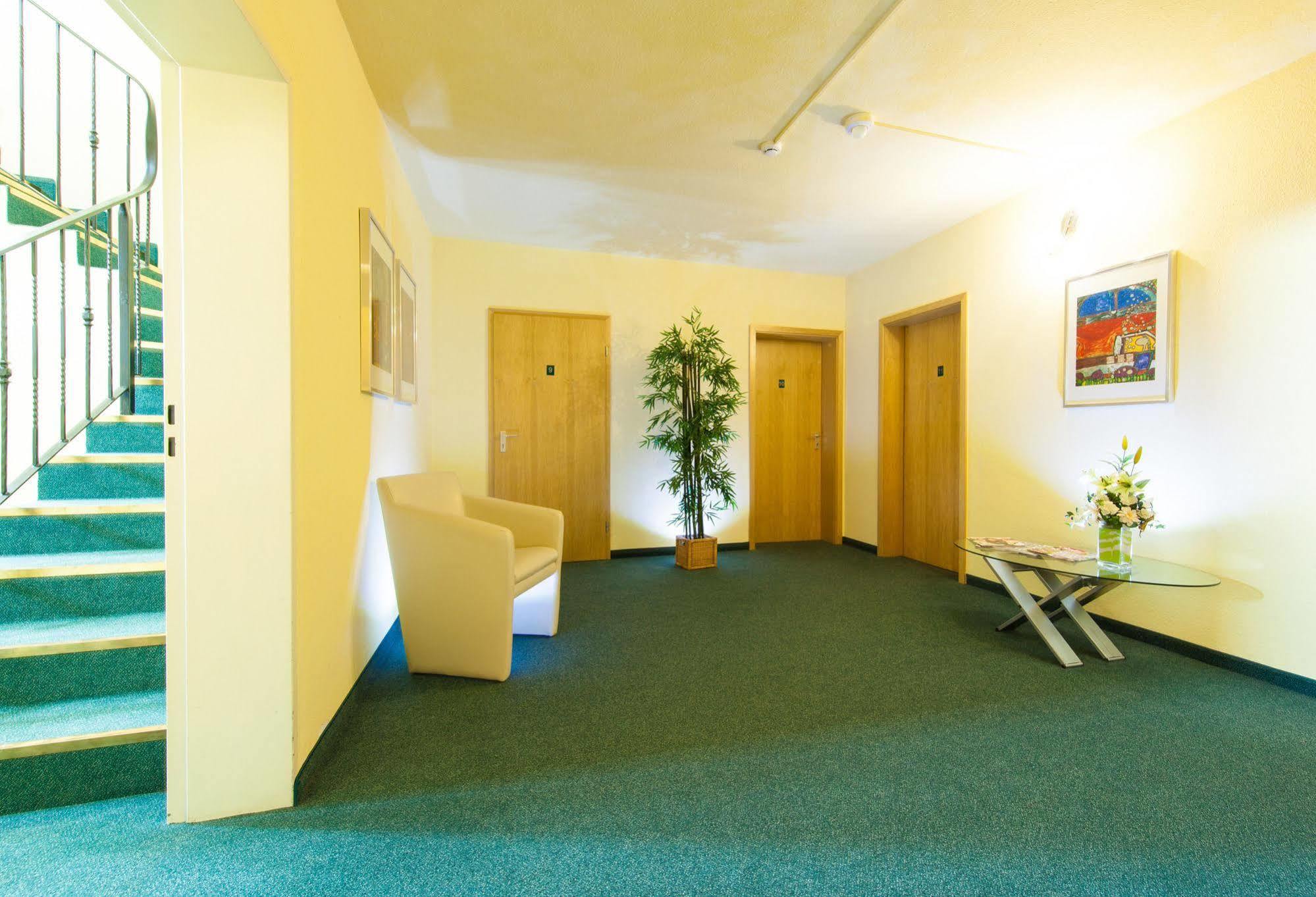 Garni-Hotel An Der Weide Berlin Dış mekan fotoğraf